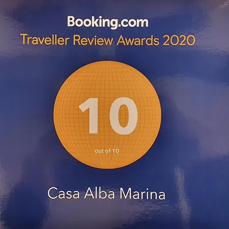 Casa Alba Marina