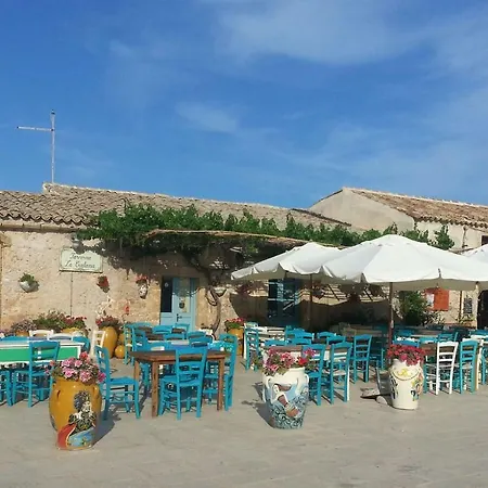 Casa Alba Marina